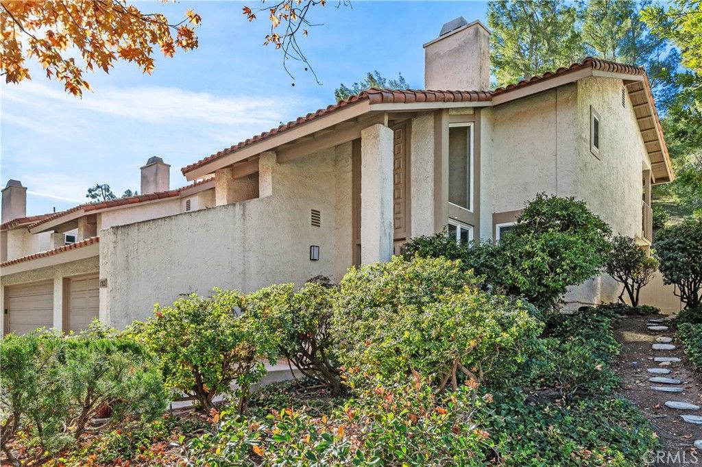 Photo of 783 North Valley Drive, Westlake Village, CA 91362 (MLS # SR25275956)