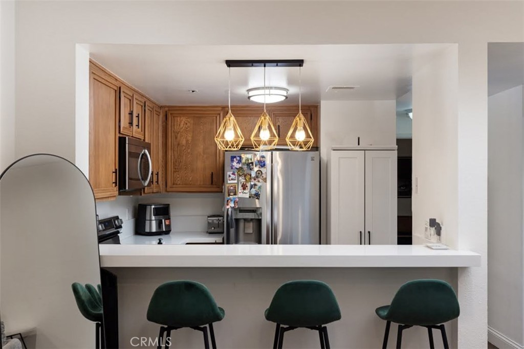 720 W 4th 110