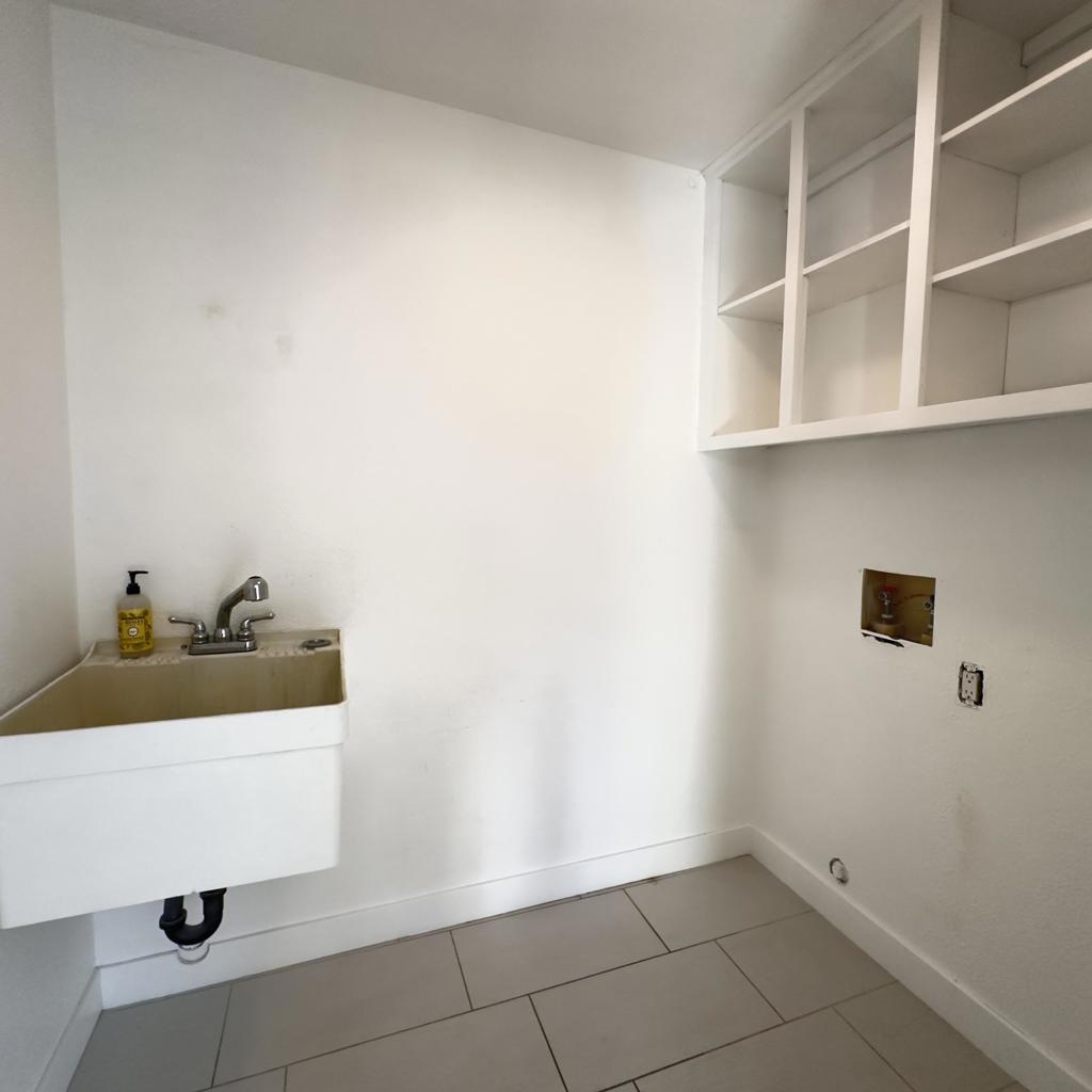 Shadow Crest - Residential Lease