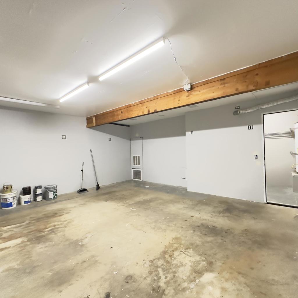 Shadow Crest - Residential Lease