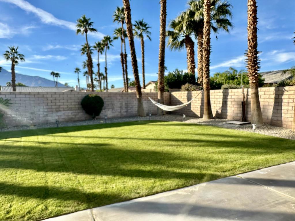 Shadow Crest - Residential Lease