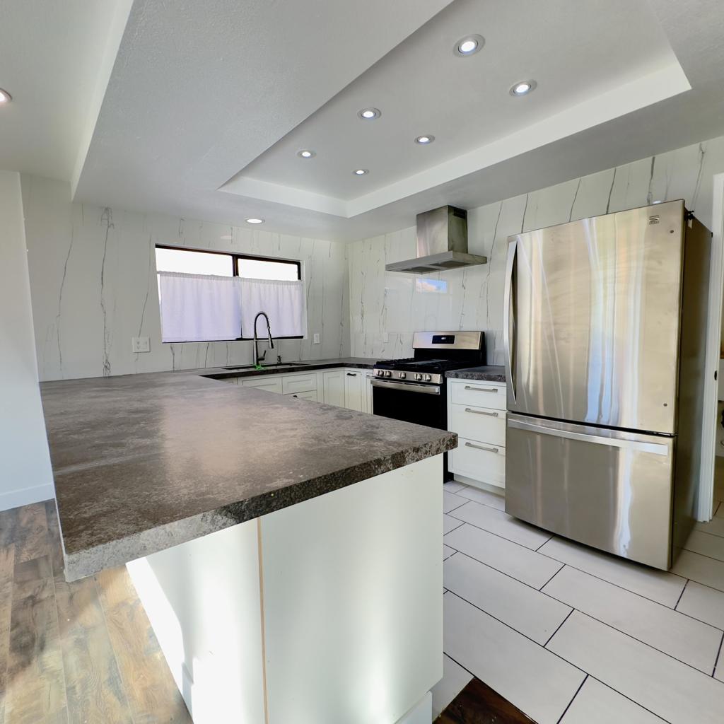 Shadow Crest - Residential Lease