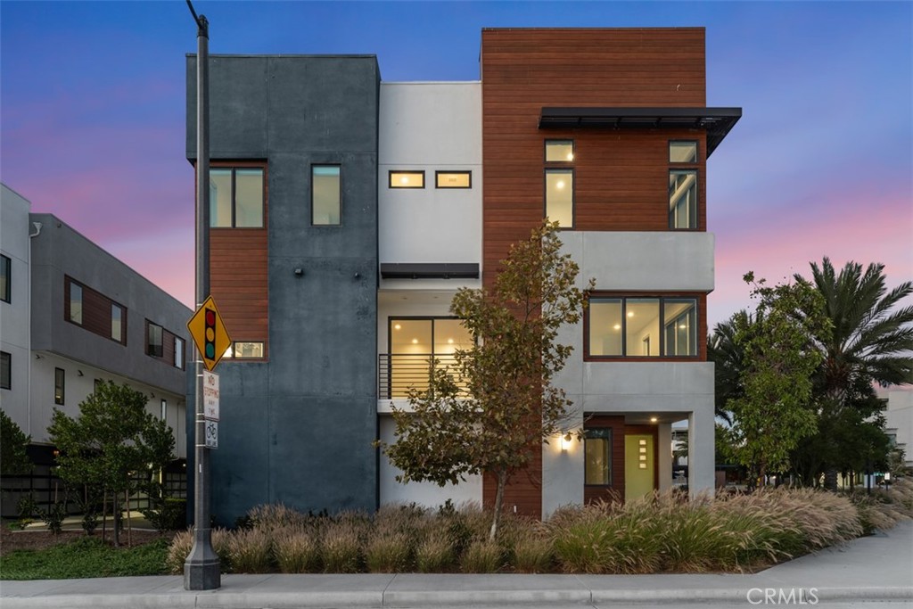 Levity at Tustin Legacy - Residential
