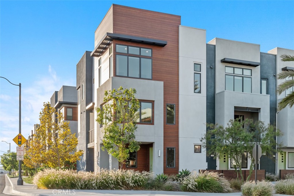 Levity at Tustin Legacy - Residential