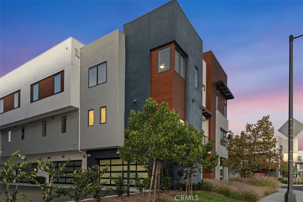 Levity at Tustin Legacy - Residential