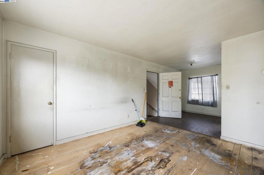 SOUTH BERKELEY - Residential Income