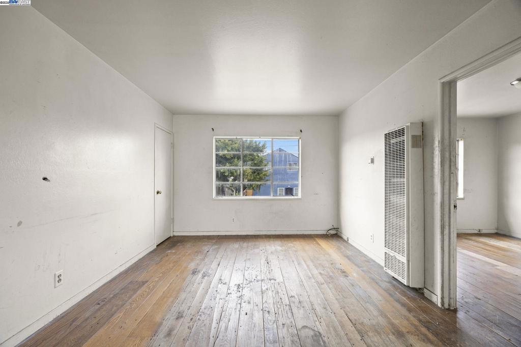 SOUTH BERKELEY - Residential Income