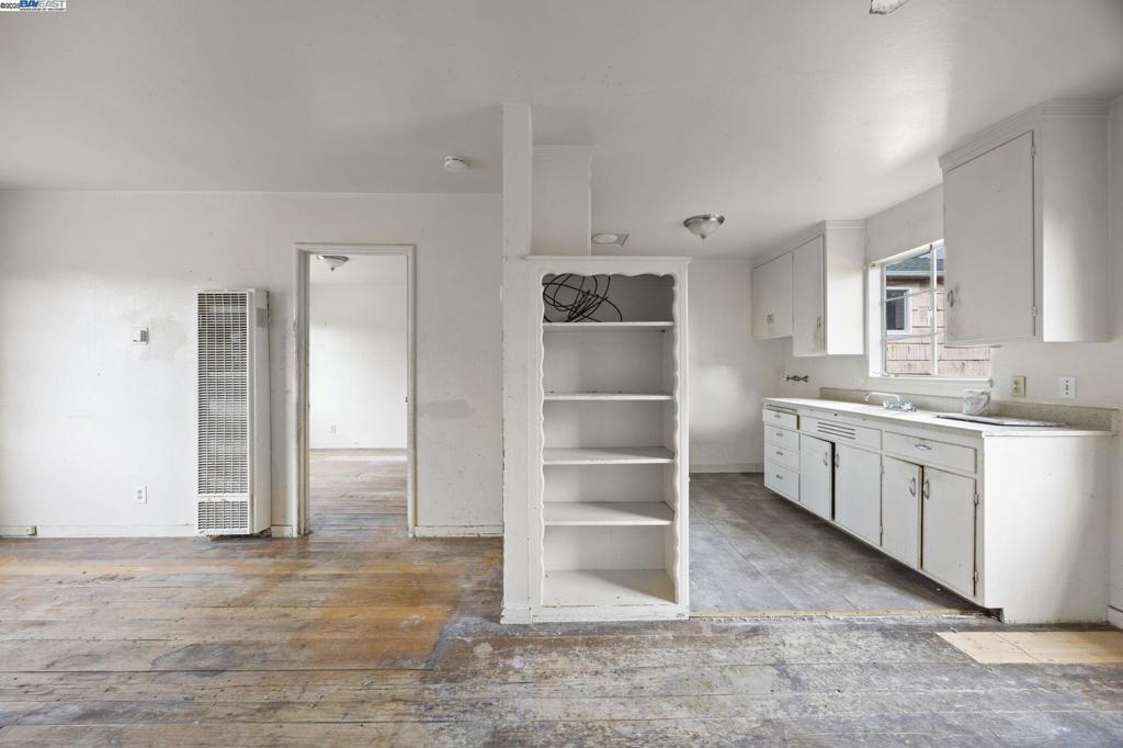 SOUTH BERKELEY - Residential Income