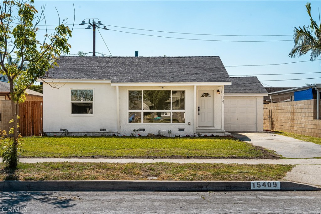 15409 Dumont Avenue