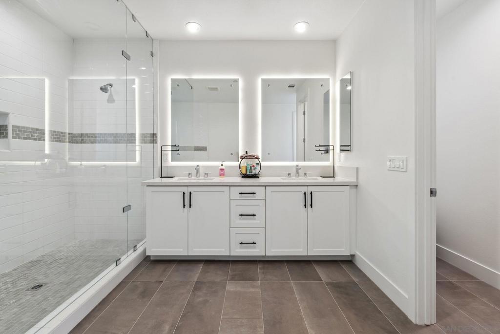 Mira Mesa - Residential