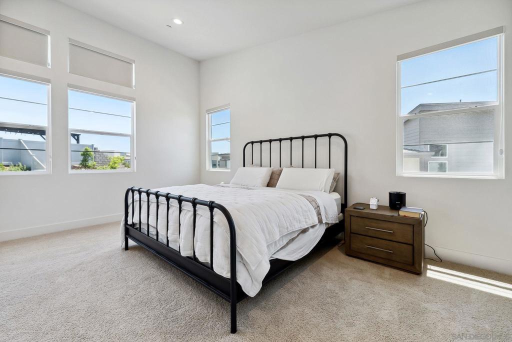 Mira Mesa - Residential