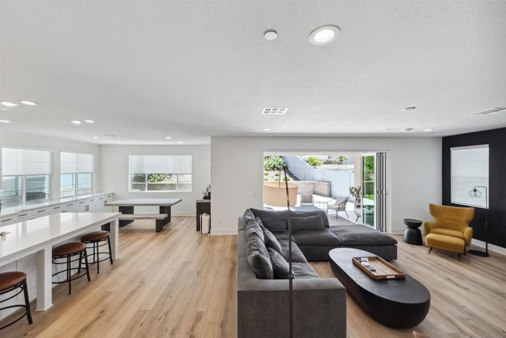 Mira Mesa - Residential