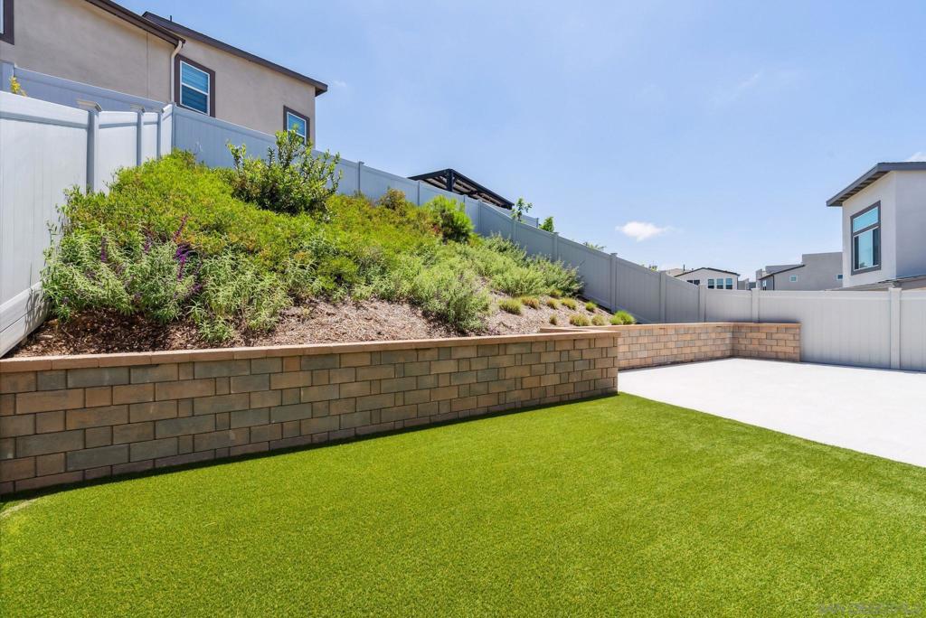 Mira Mesa - Residential