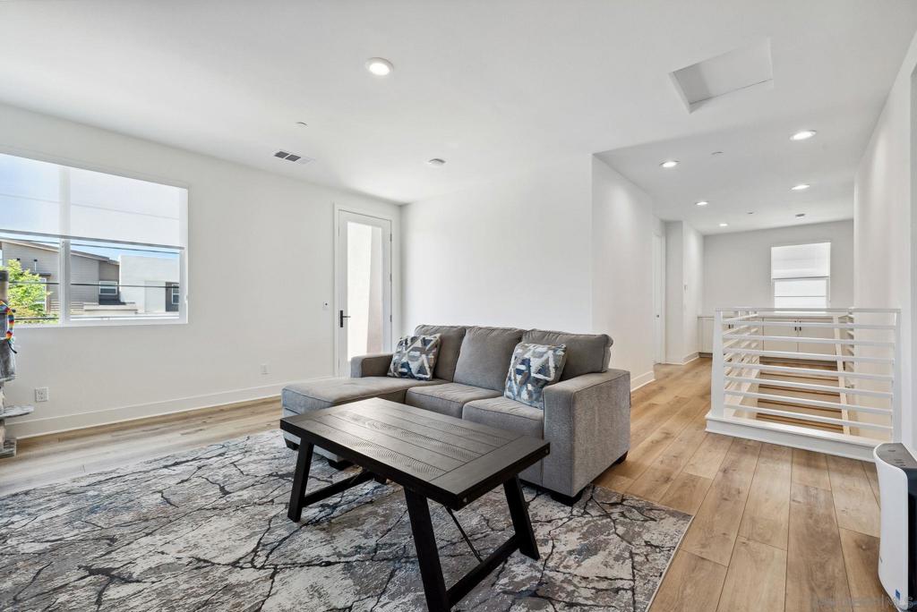 Mira Mesa - Residential