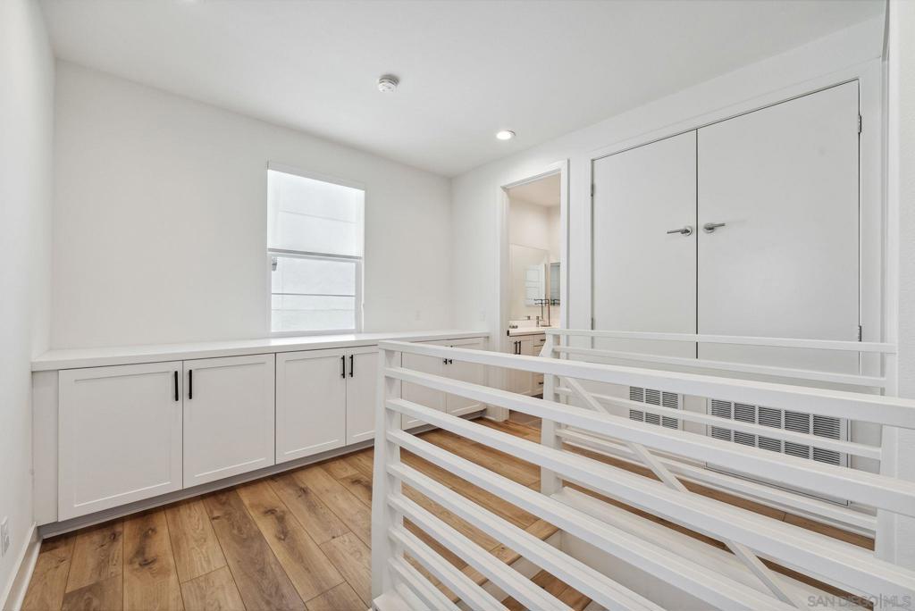 Mira Mesa - Residential