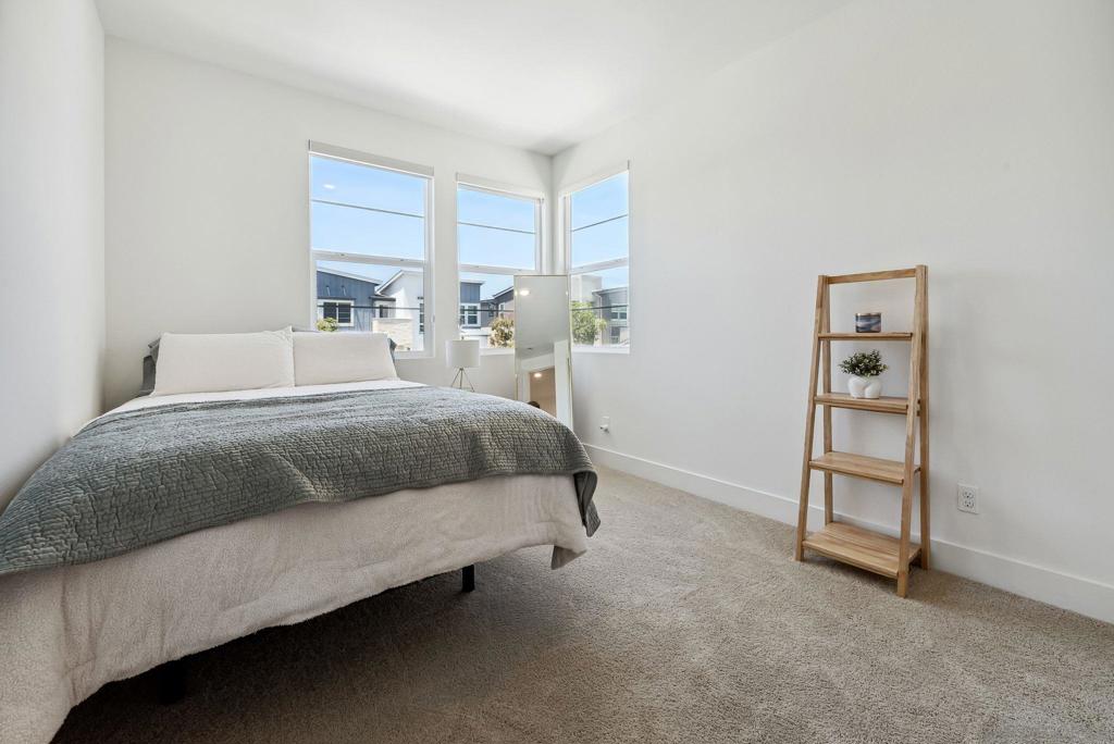 Mira Mesa - Residential