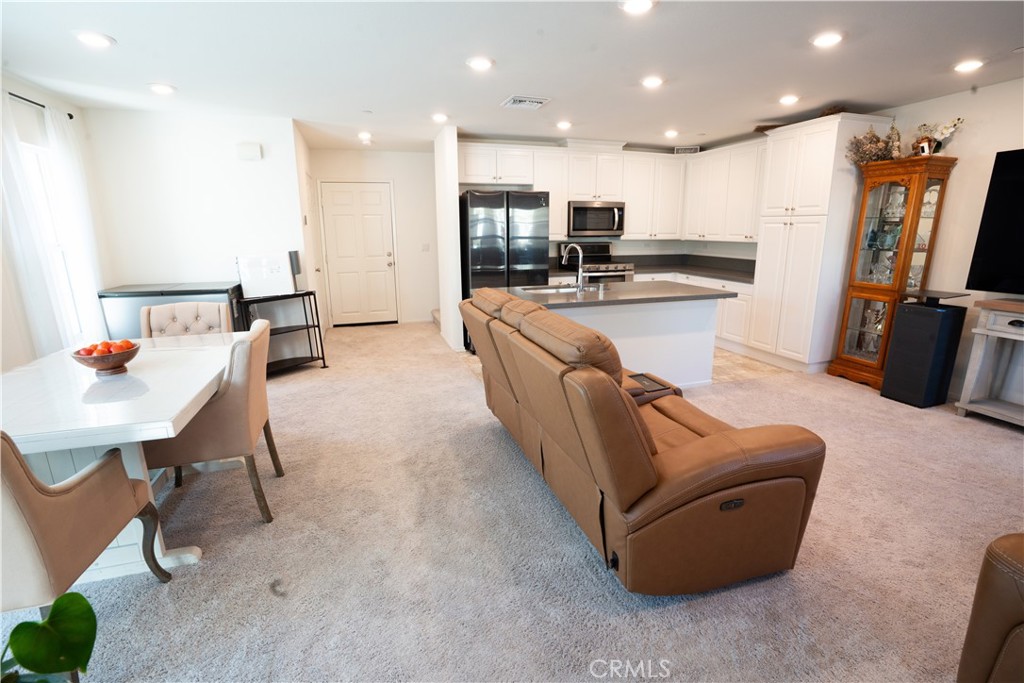 7155 Citrus Avenue 381