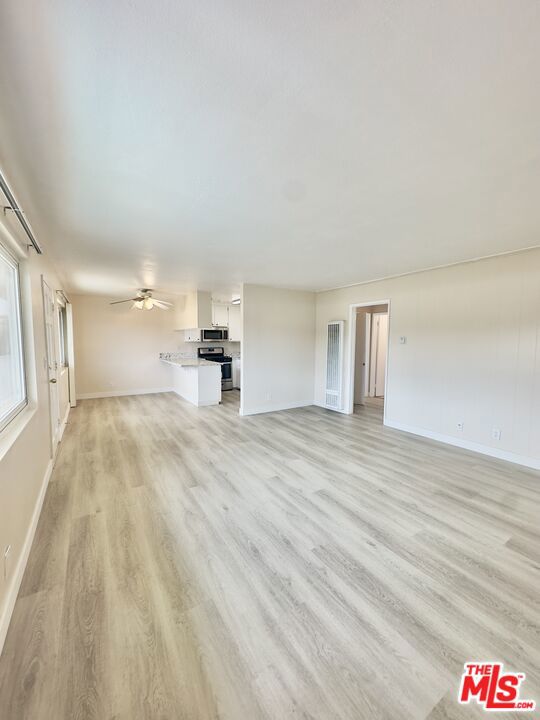 Properties 3 25925 Narbonne Avenue 39