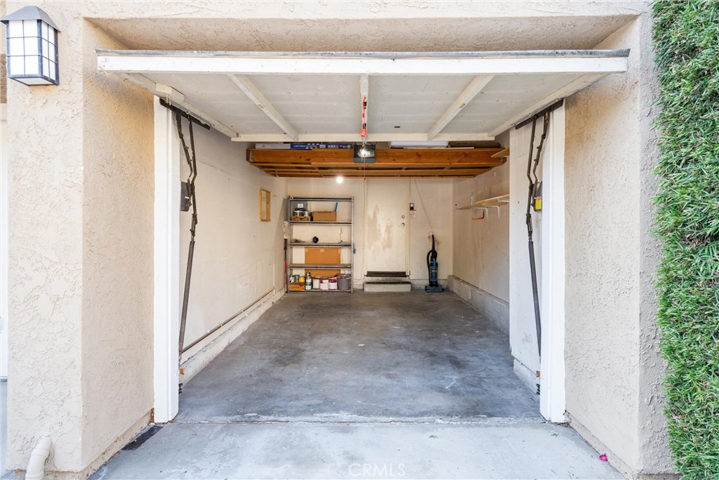 Expressions (RNE) - Residential Lease