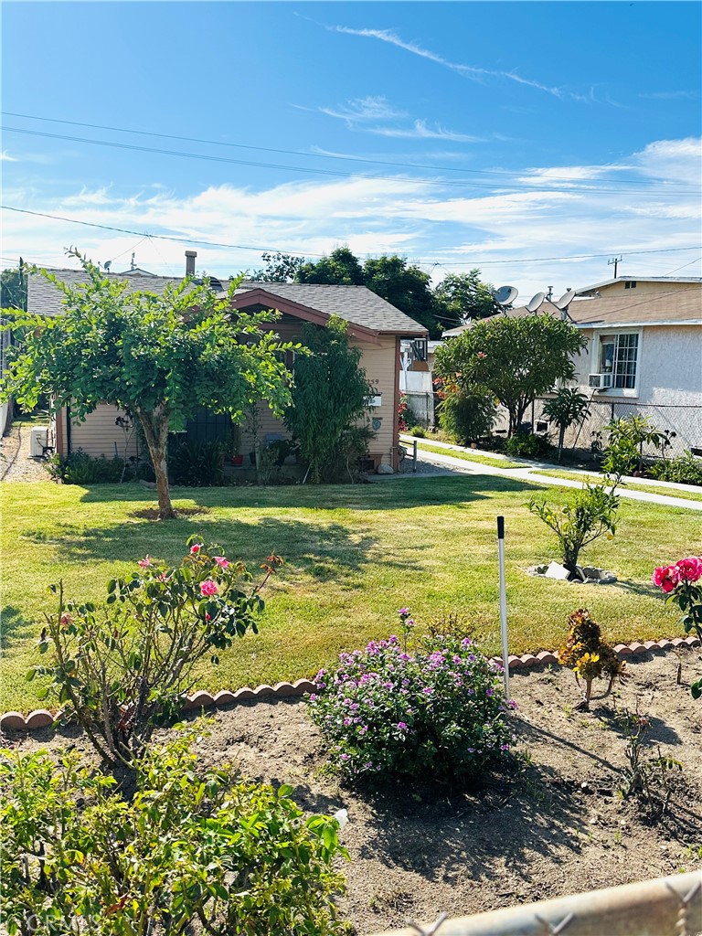 1259 S Alma