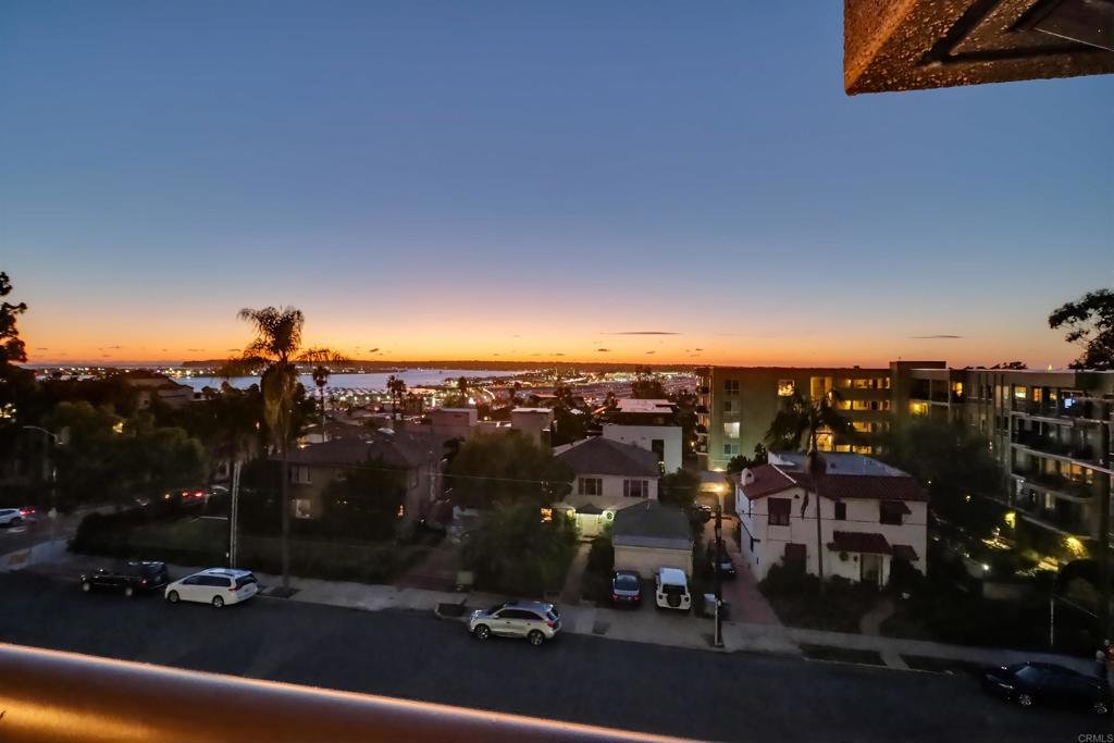 230 W Laurel Street 502