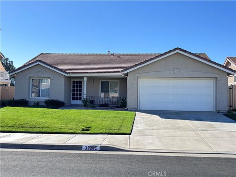 Photo of 33281 Via Chapparo, Temecula, CA 92592 (MLS # SW26075950)
