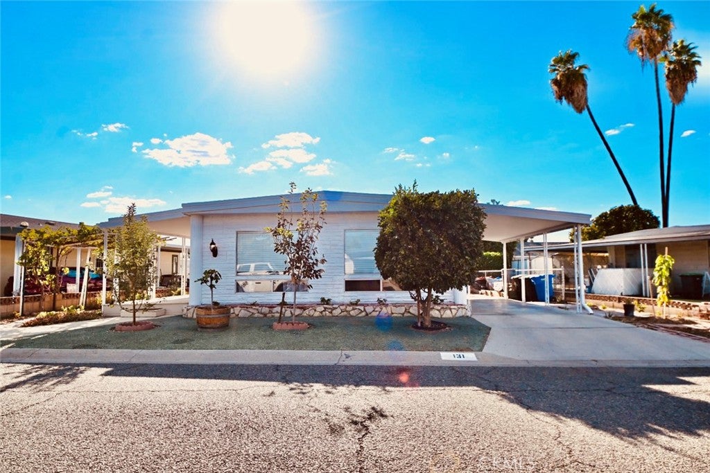 131 Santa Clara