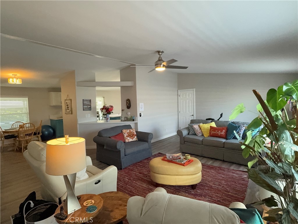 1951 47th Street 100