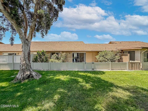 Tiny photo for 16150 Village 16 Drive, Camarillo, CA 93012 (MLS # 226003840)