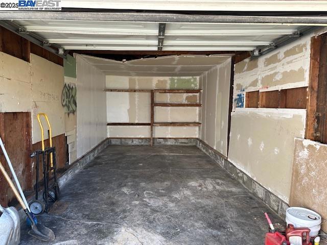 OAKLAND - Residential