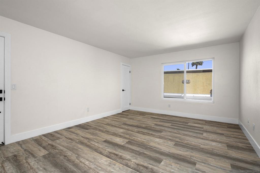 1611 Pentecost Way 3