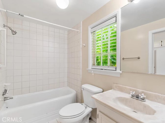 Custom - Residential Lease