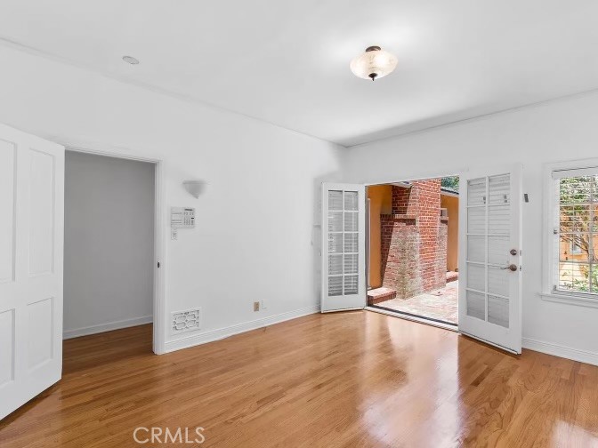 Custom - Residential Lease