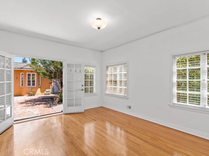 Custom - Residential Lease