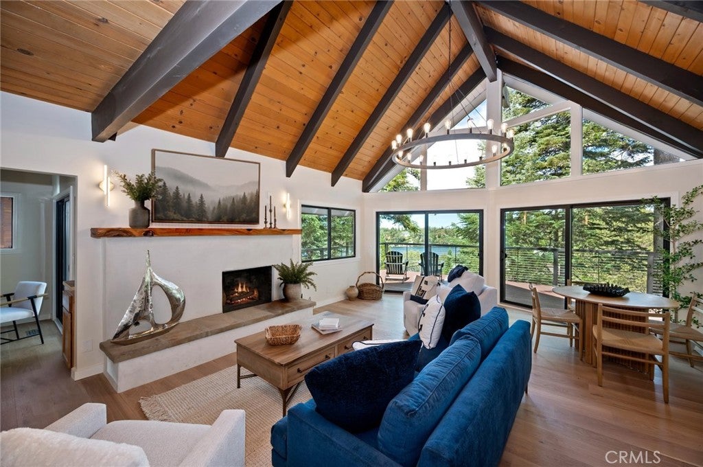 359 John Muir Road