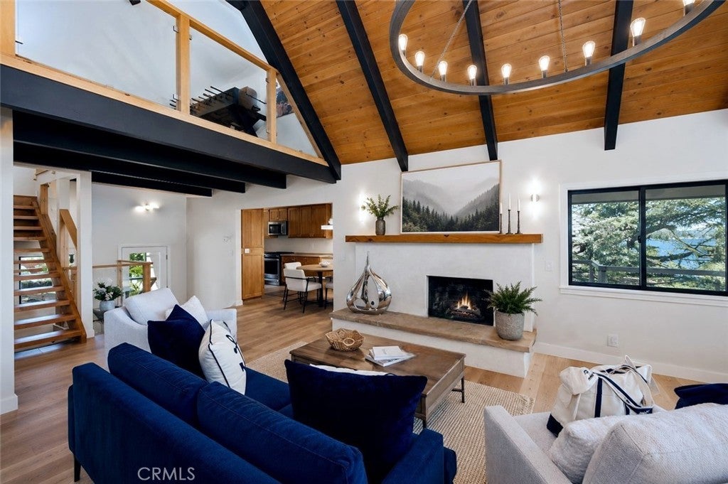 359 John Muir Road