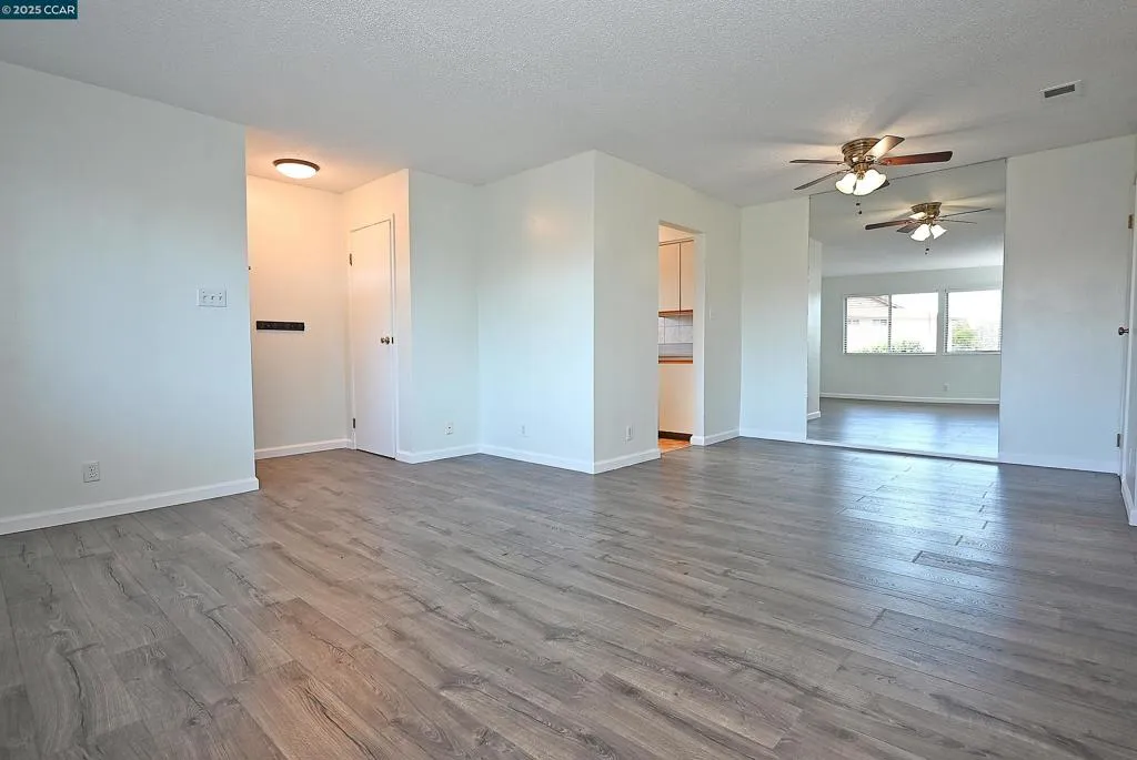 Concord, California 94518, United States, 2 Bedrooms Bedrooms, ,1 BathroomBathrooms,Residential,Active,84977