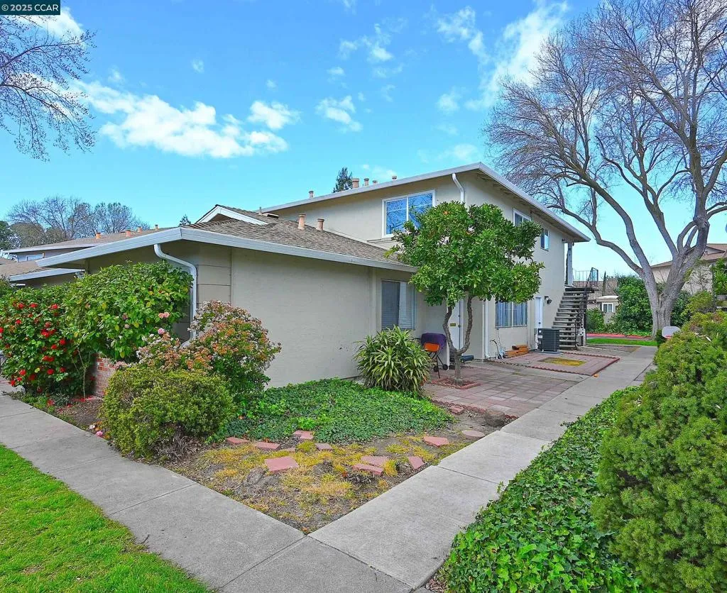 Concord, California 94518, United States, 2 Bedrooms Bedrooms, ,1 BathroomBathrooms,Residential,Active,84977