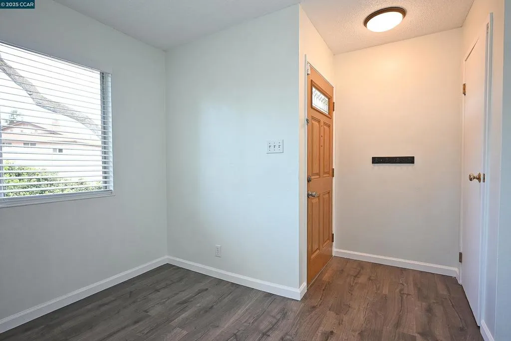 Concord, California 94518, United States, 2 Bedrooms Bedrooms, ,1 BathroomBathrooms,Residential,Active,84977