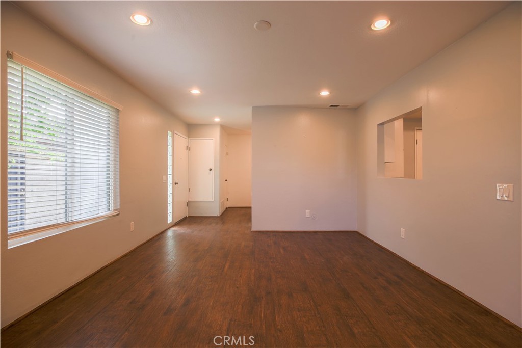 La Cuesta - Residential Lease