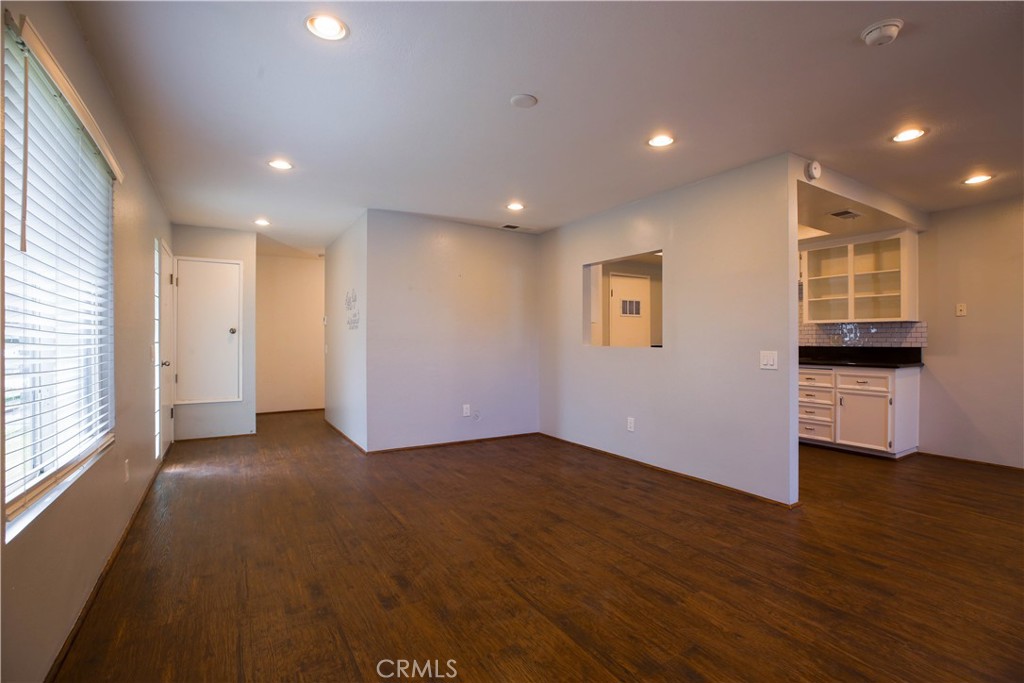 La Cuesta - Residential Lease