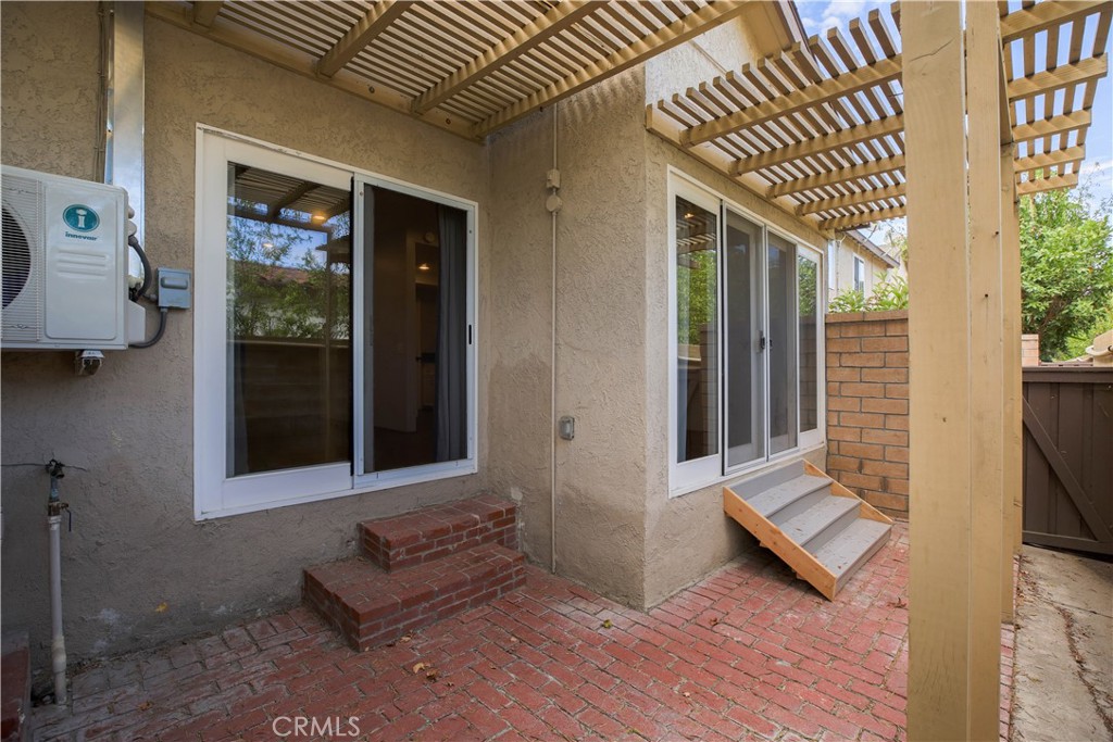La Cuesta - Residential Lease