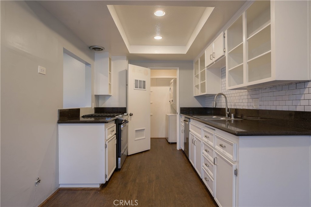 La Cuesta - Residential Lease
