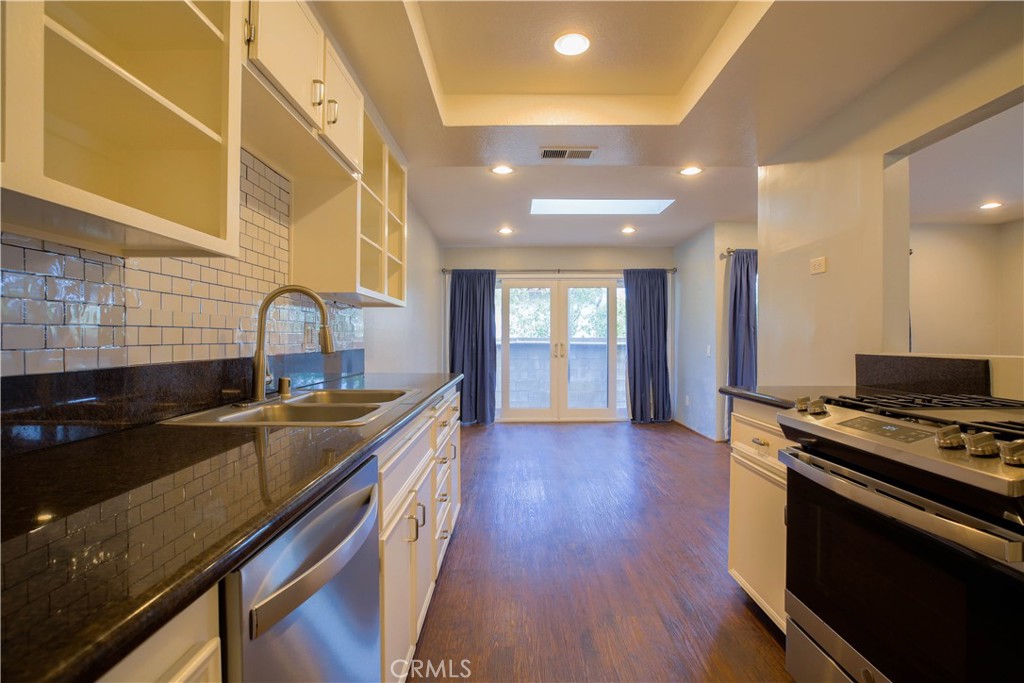 La Cuesta - Residential Lease