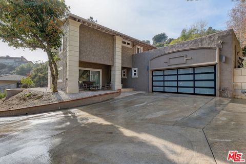 1523 Colina Drive Glendale CA 91208
