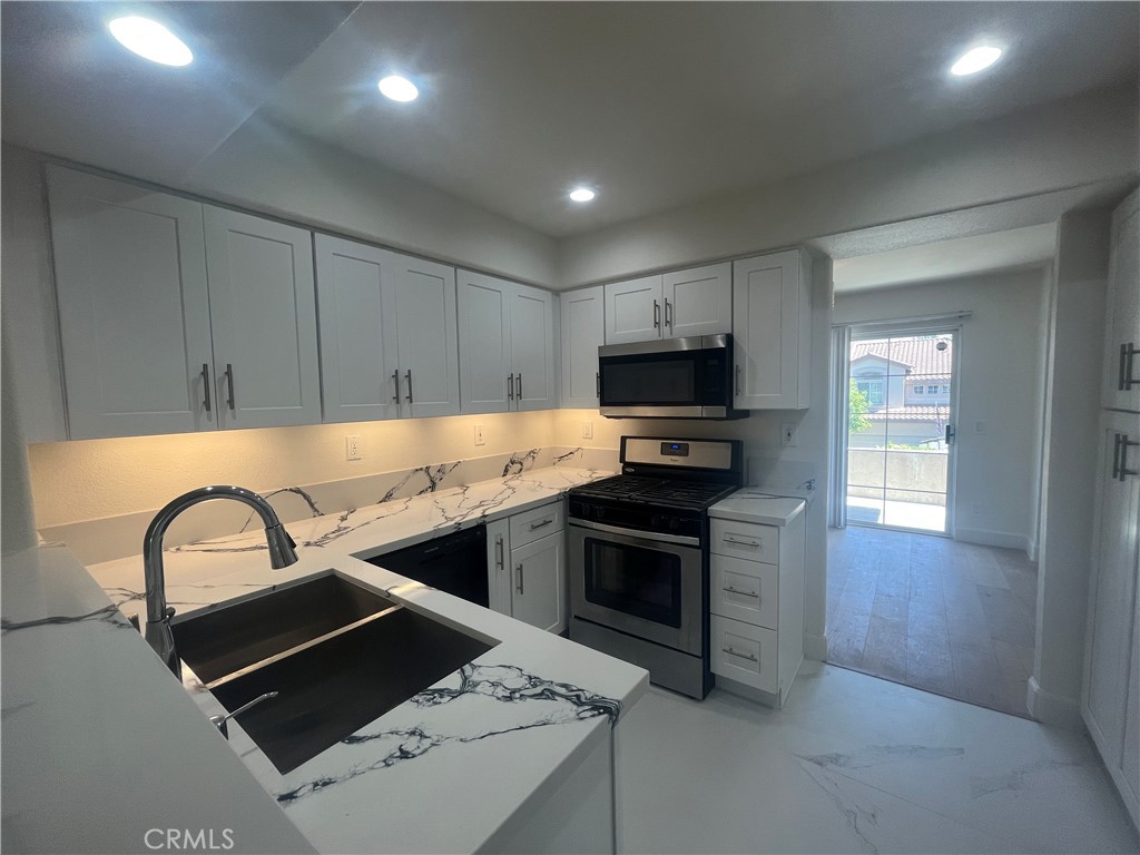 Anaheim Hills Estates (ANHI) - Residential Lease