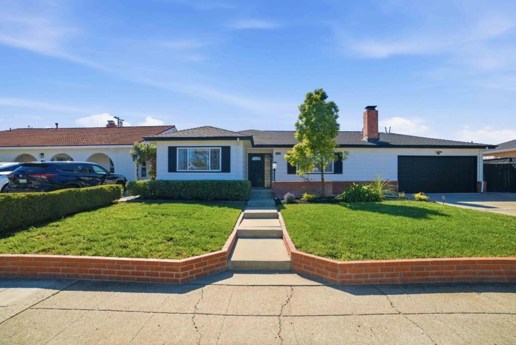 1642 Glenville Drive