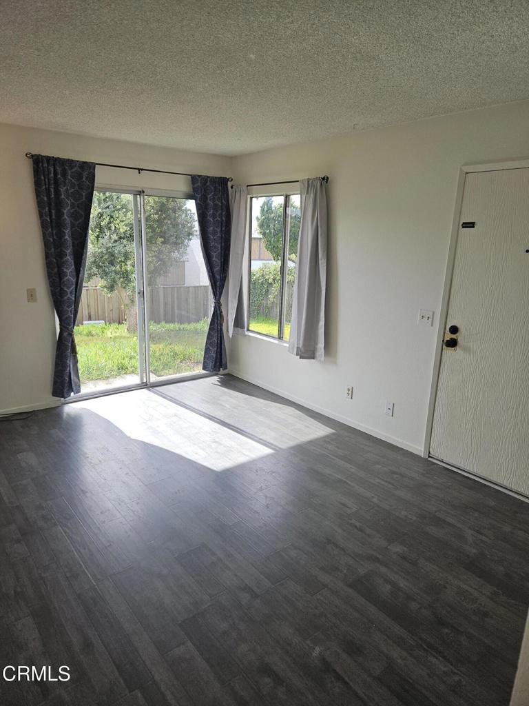 271 Ventura Road 293