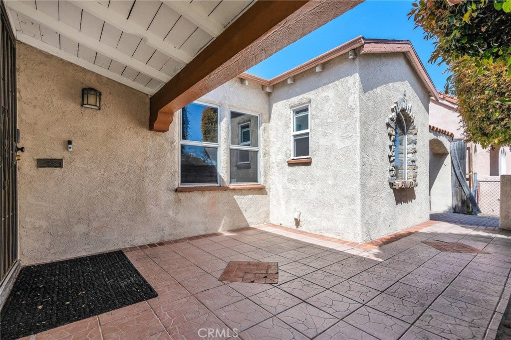 1617 W 80th Street