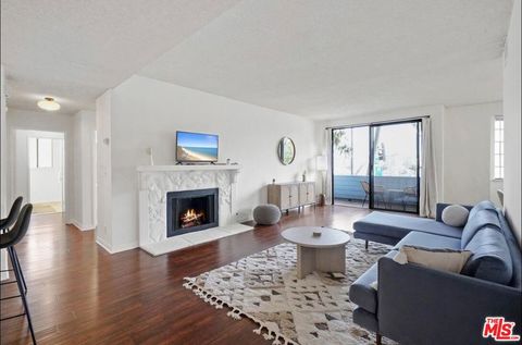 Photo of 310 Tahiti Way #201, Marina Del Rey, CA 90292 (MLS # 25601989)